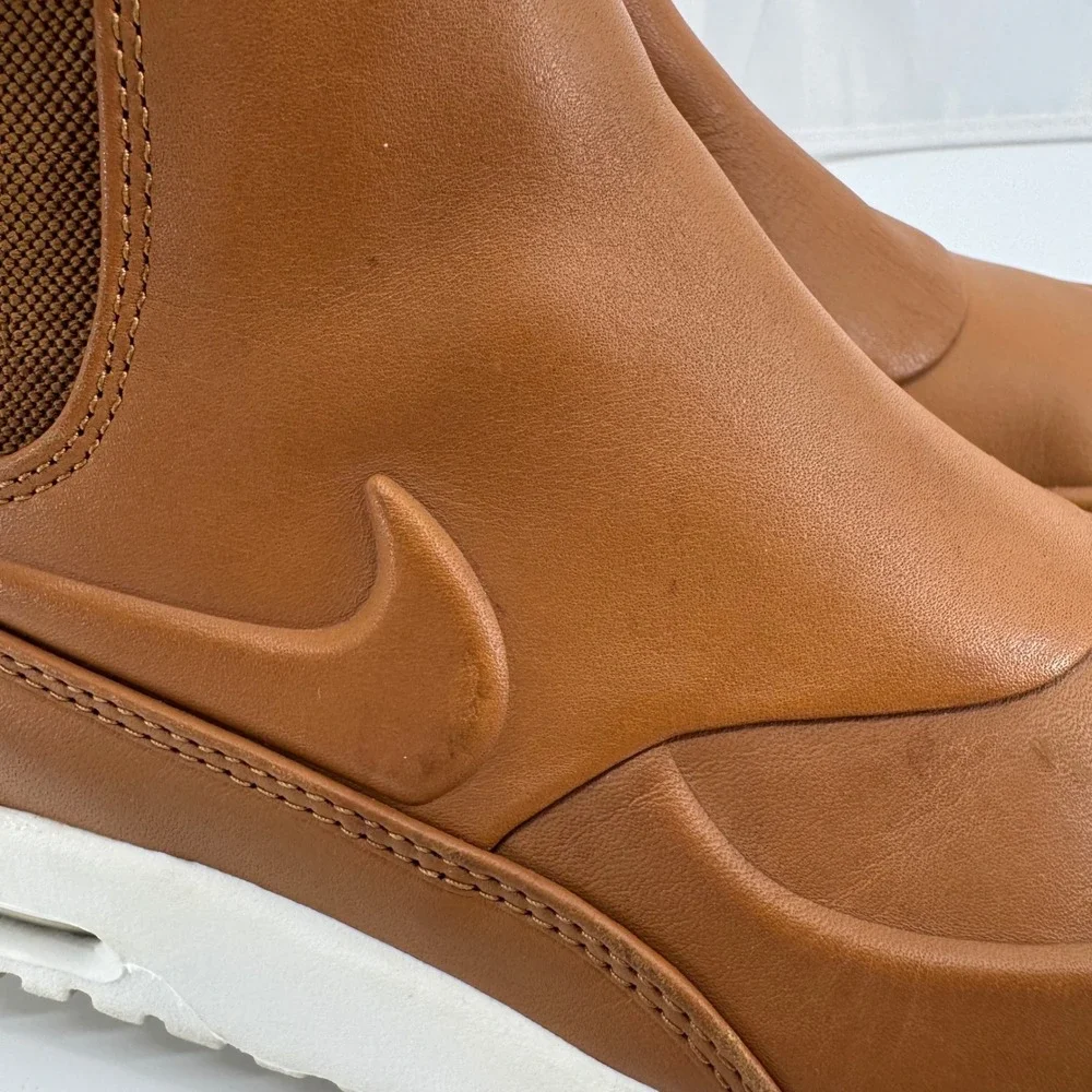 Nike Air Max‎ Thea Mid Chelsea Boots Womens 8 Brown Leather 859550-200
